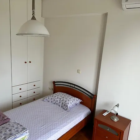 Apartment Beautiful Near The *