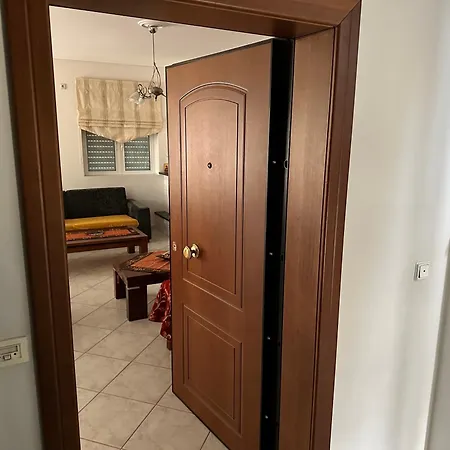 Apartment Beautiful Near The Kalamata